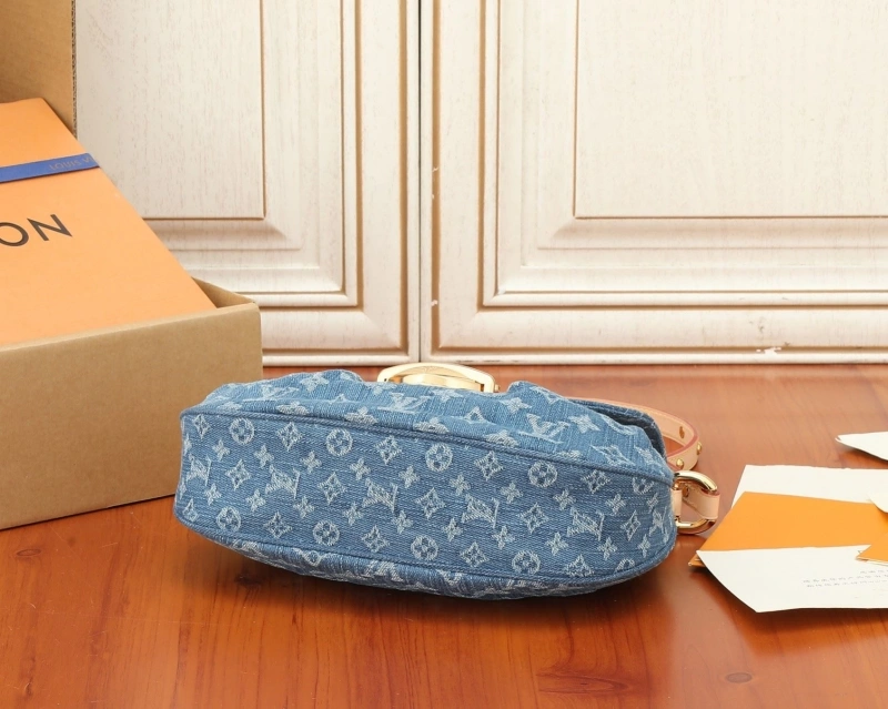 LX Satchel bags Popular 14738