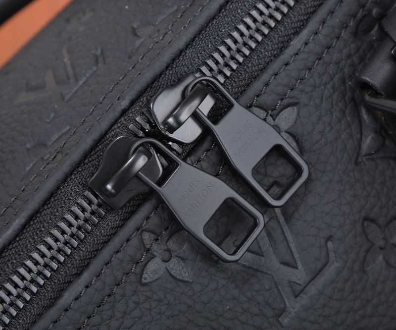Sophisticated LX Travel Bags 13725
