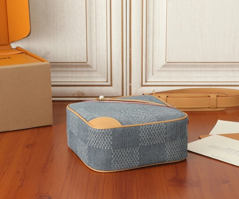 Trendy LX Box Bags 15596