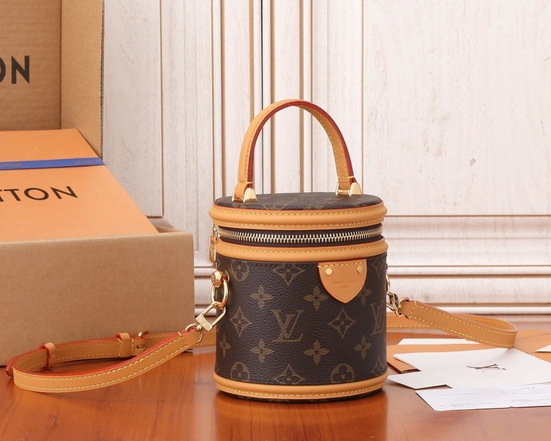 Sophisticated LX Round Bags 15231