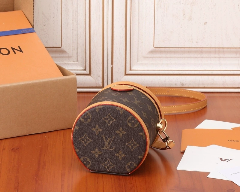 Sophisticated LX Round Bags 15231