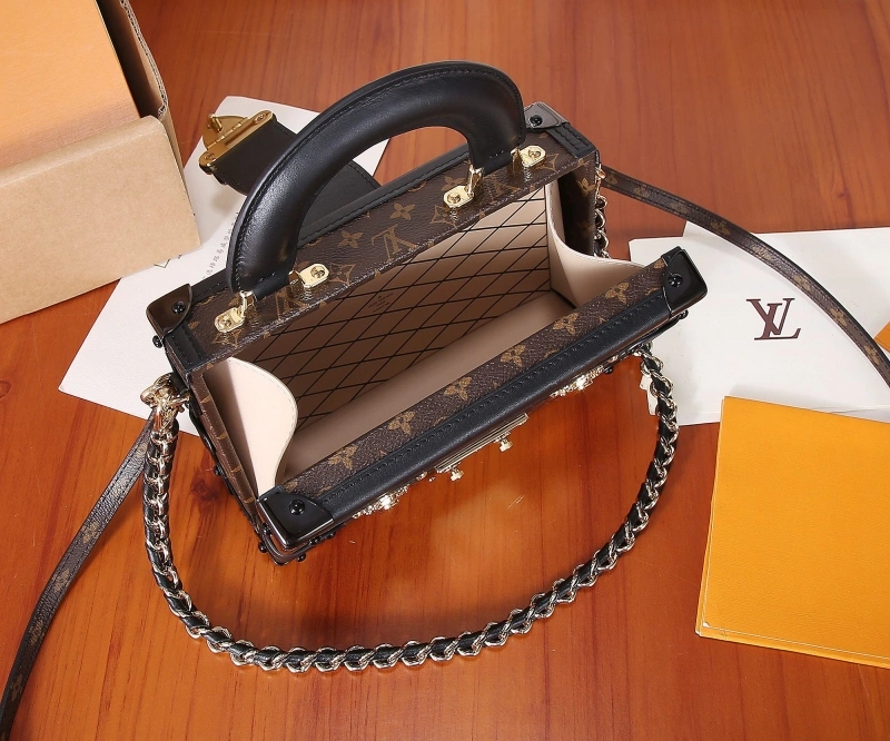 GoAnywhere LX Box Bags 15589