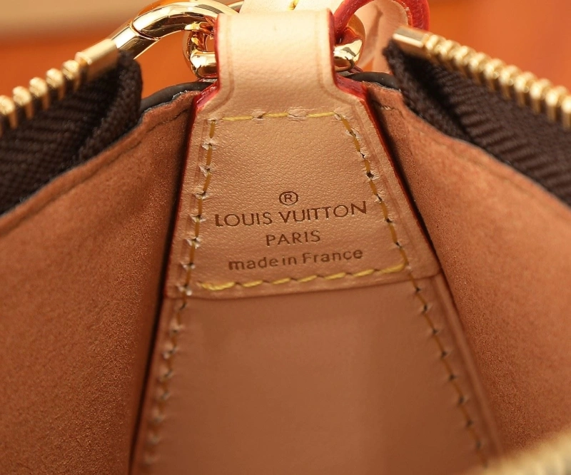 Trendsetting LX Satchel bags 14714