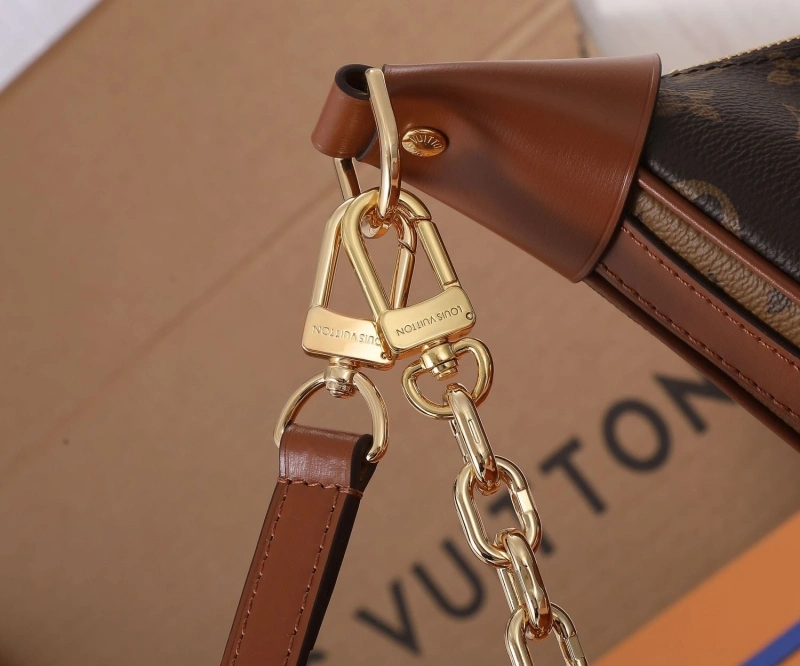 Comfortable LX Top Handle Bags 13834