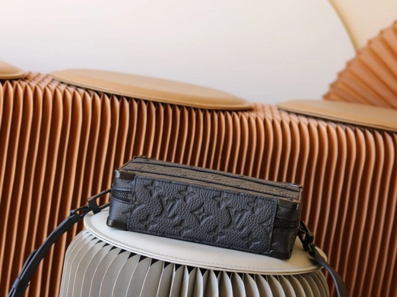 Trendsetting LX Box Bags 15581