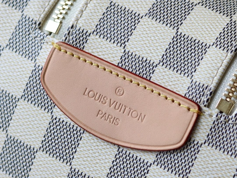Stylish LX Cosmetic Bags 15267