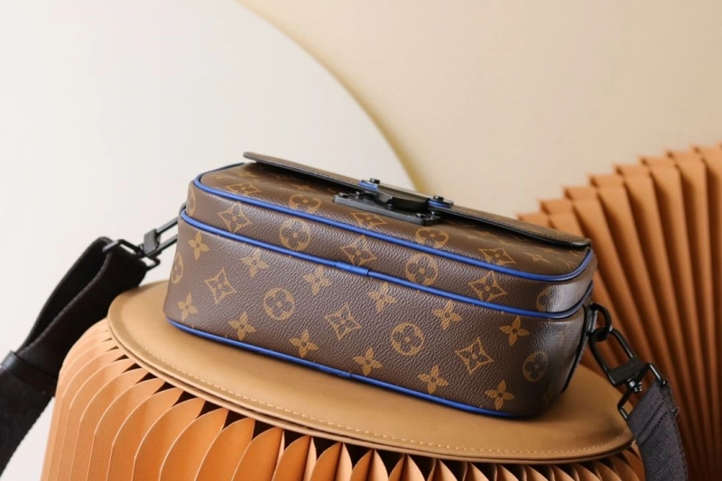EyeCatching LX Satchel bags 14614