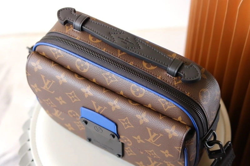 EyeCatching LX Satchel bags 14614