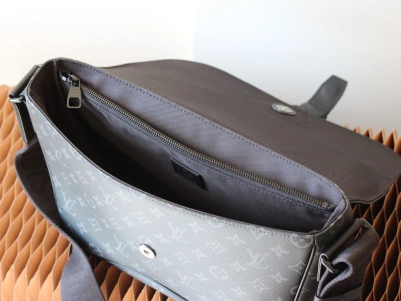 Efficient LX Satchel bags 14615