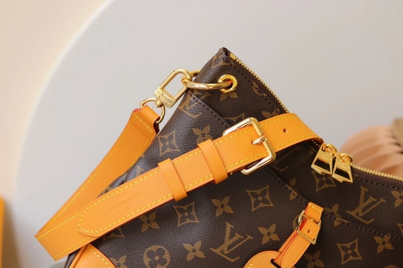LX Top Handle Bags Vibrant 13827