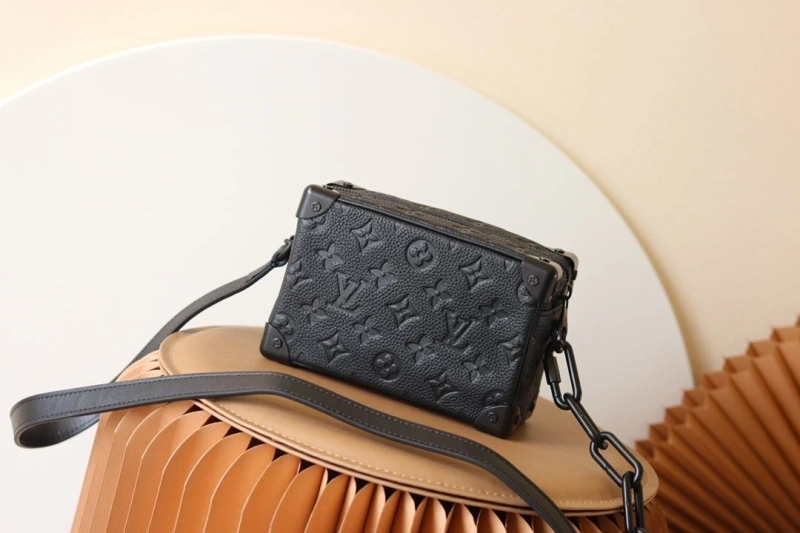 Comfortable LX Box Bags 15594