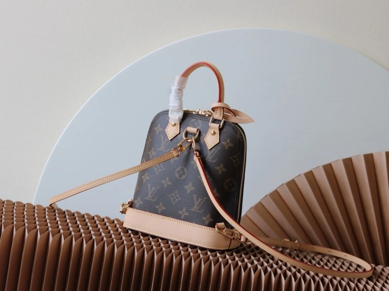 Classic LX Backpacks 15698