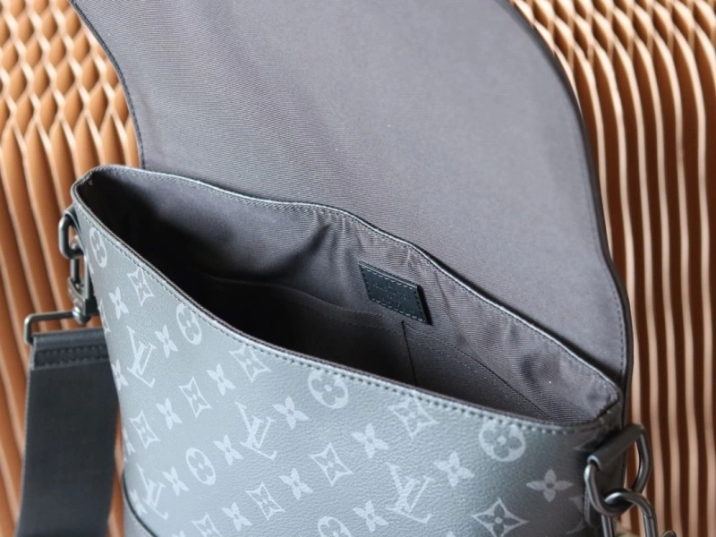 GoAnywhere LX Satchel bags 14592