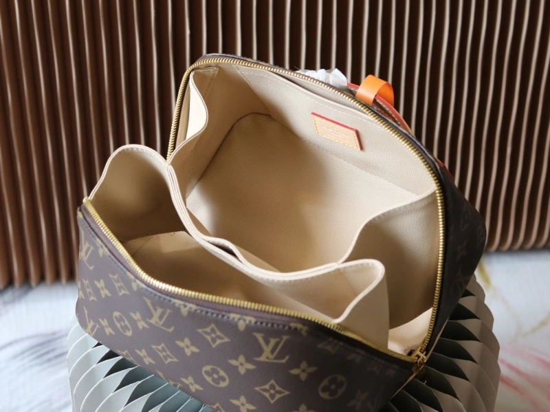 LX Cosmetic Bags Breathable 15271