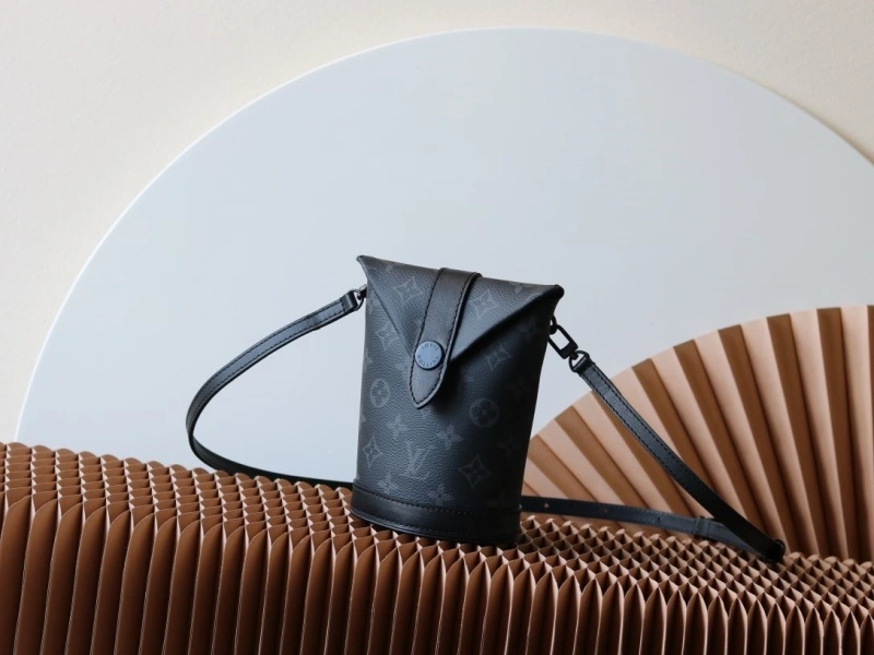 LX Bucket Bags Compact 15511