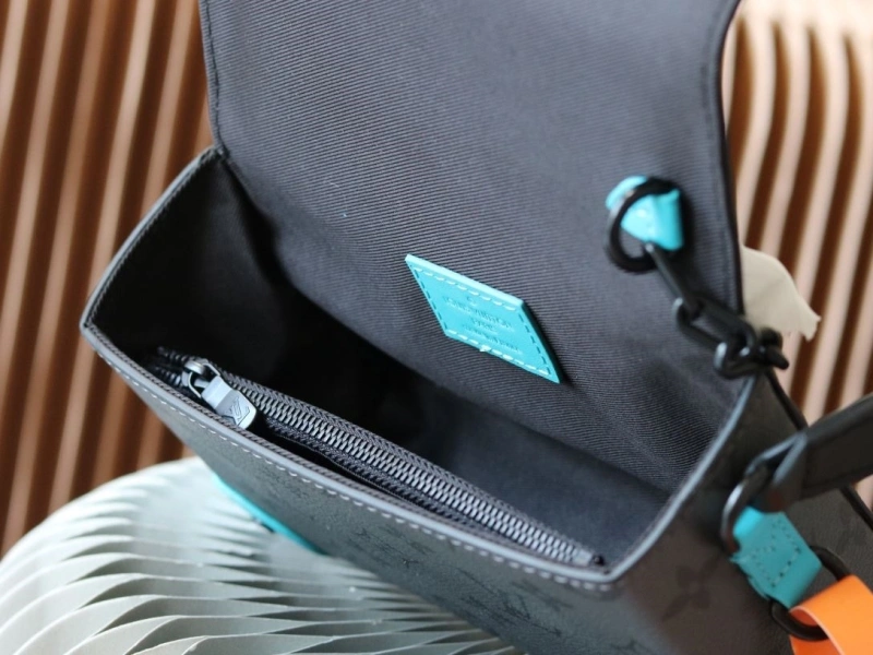 GoAnywhere LX Satchel bags 14583