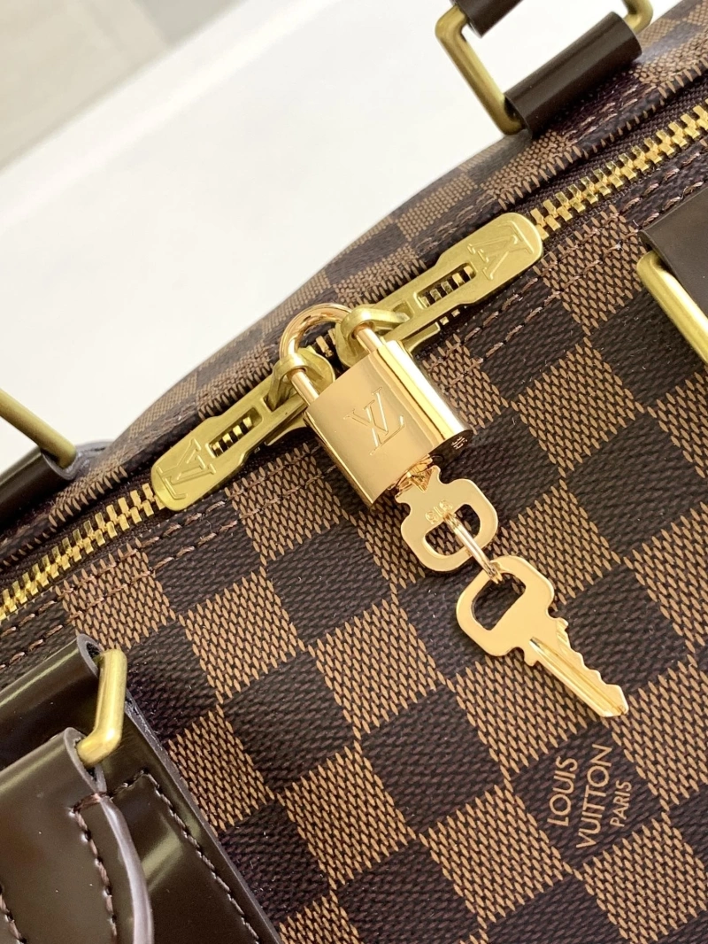 Stylish LX Travel Bags 13687