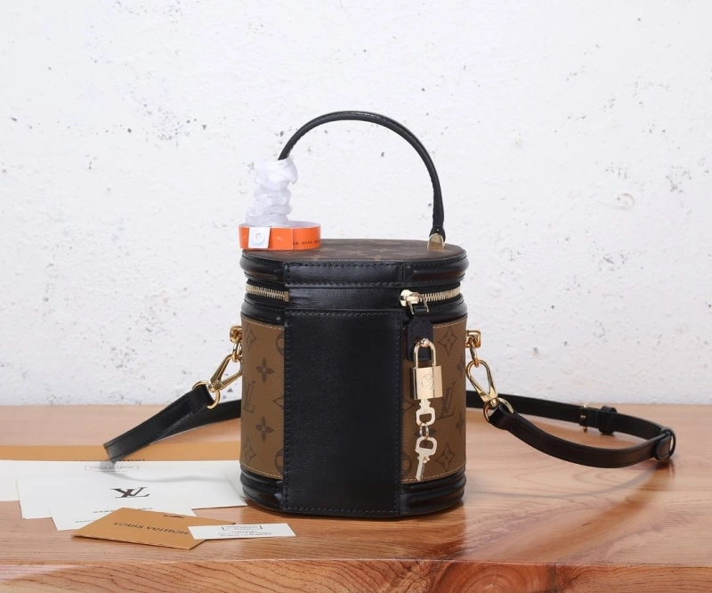 Soft LX Round Bags 15226