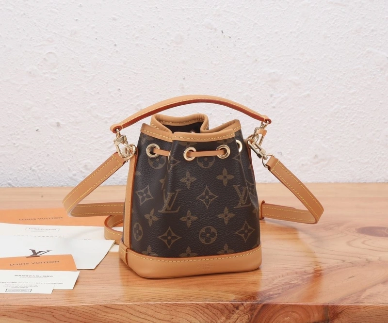 LX Bucket Bags Practical 15483