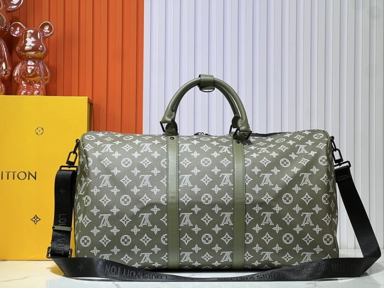 Comfortable LX Travel Bags 22802