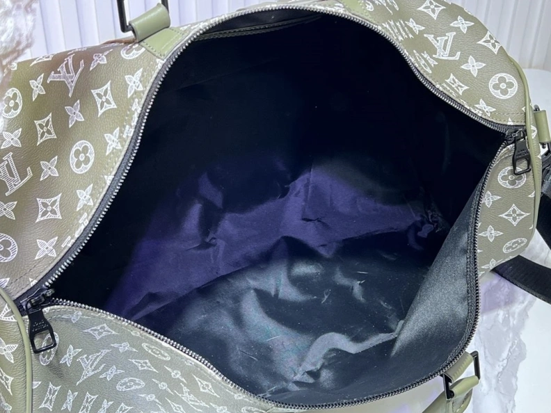 Comfortable LX Travel Bags 22802
