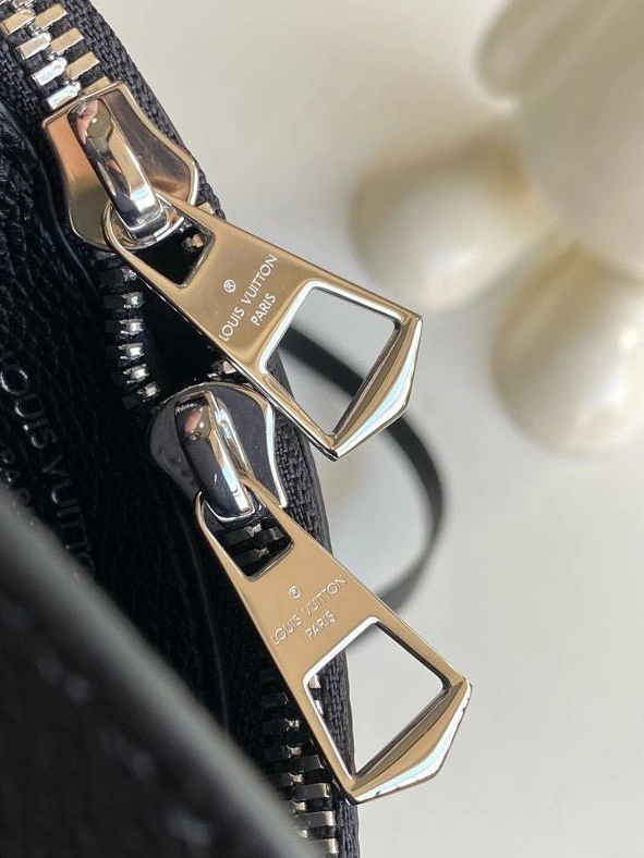 Popular LX Top Handle Bags 22933