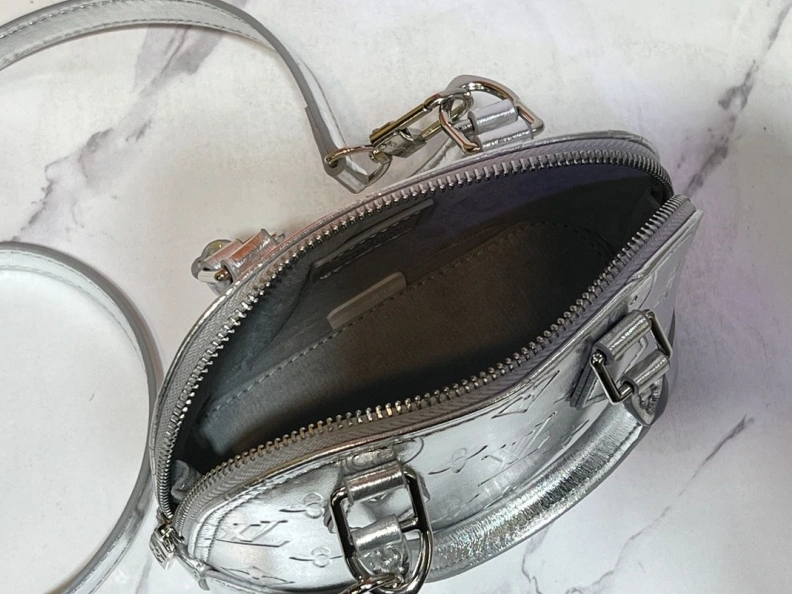 Refined LX Top Handle Bags 22939