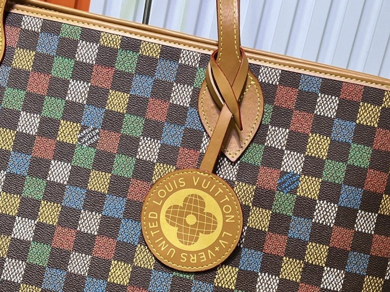 Sophisticated LX Shopping Bags 23119