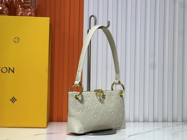 UrbanStyle LX Top Handle Bags 22917