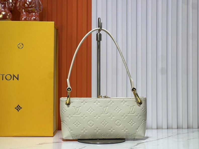 UrbanStyle LX Top Handle Bags 22917
