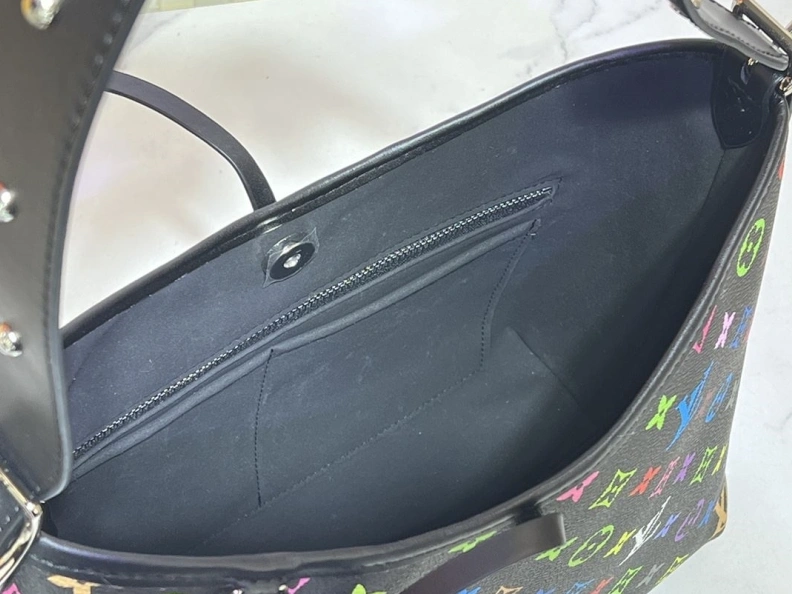Comfortable LX Top Handle Bags 22925