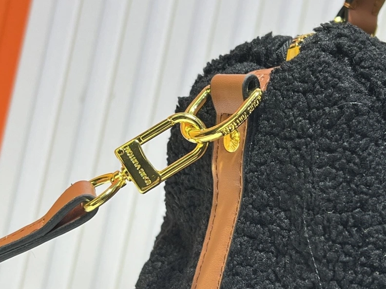 LX Speedy Bags Stylish 23006