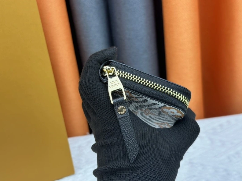 Reliable LX Wallets 22690