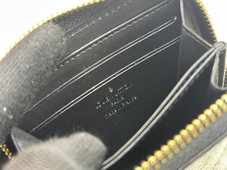 Reliable LX Wallets 22690