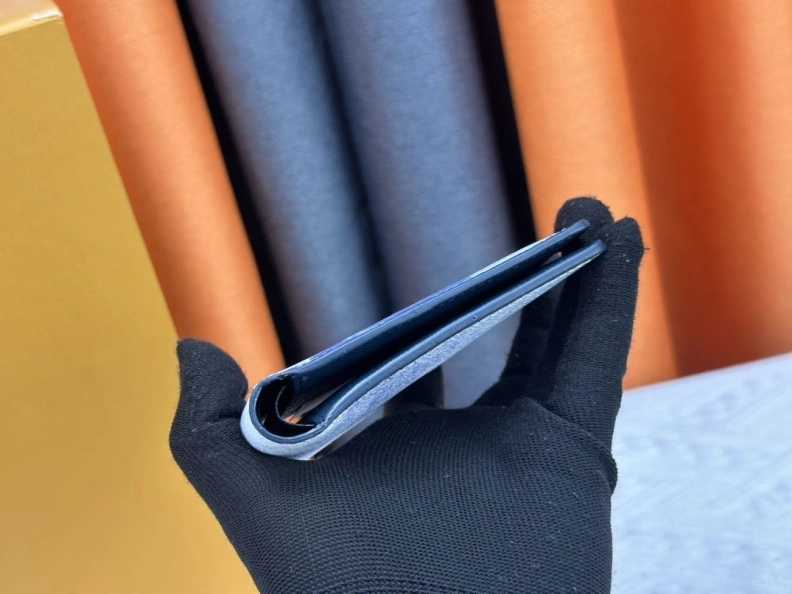 EyeCatching LX Wallets 22688