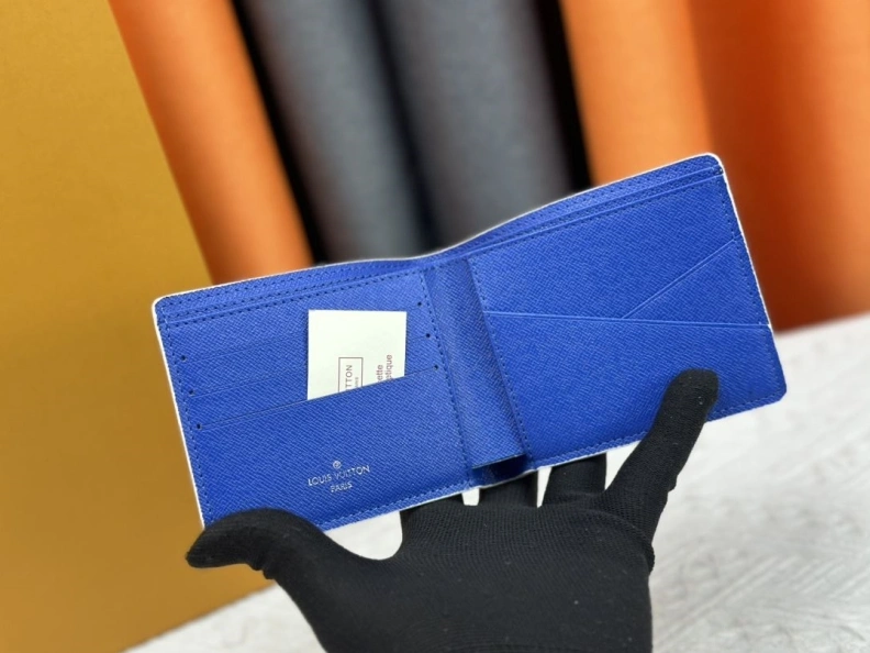 LX Wallets Modern 22697