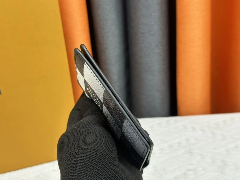 LX Wallets Modern 22680