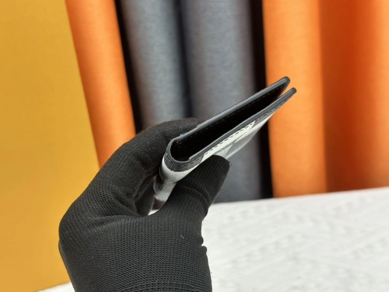 LX Wallets Modern 22680