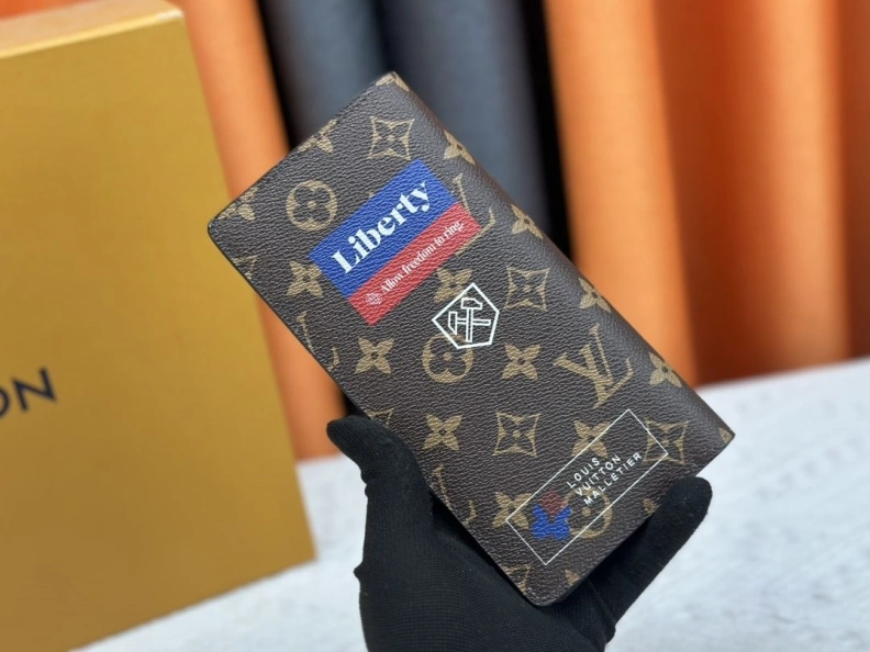 Flexible LX Wallets 22679