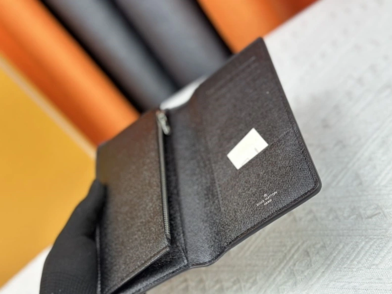 Flexible LX Wallets 22679