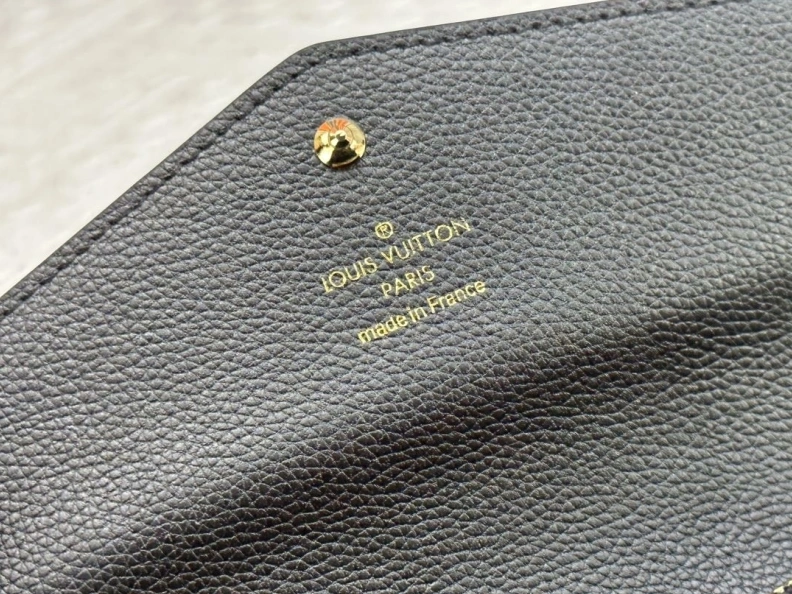 LX Wallets Timeless 22666