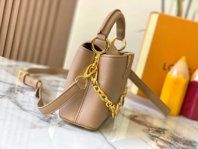 Fashionable LX Caxucines Bags 23410