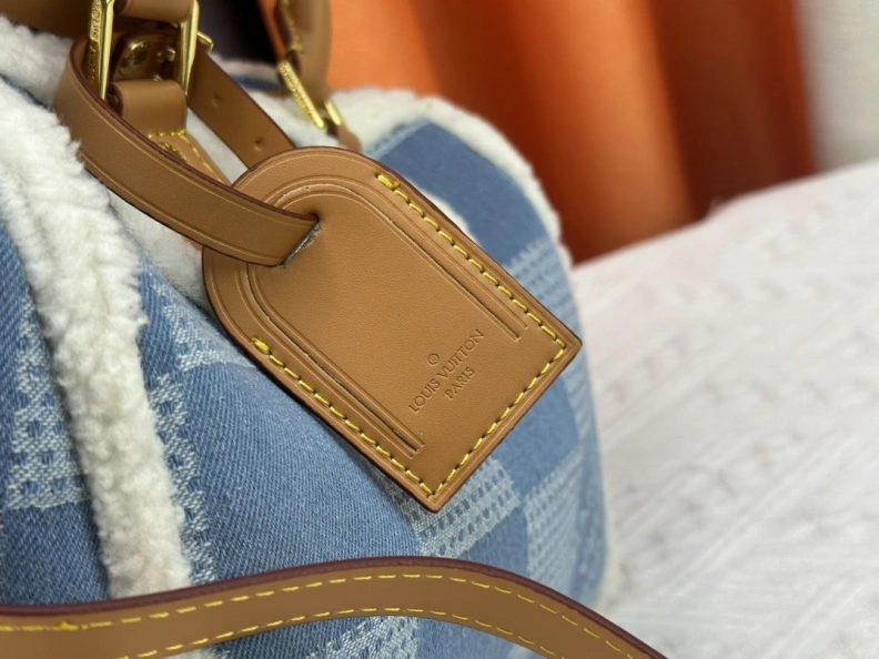 Lightweight LX Speedy Bags 23004