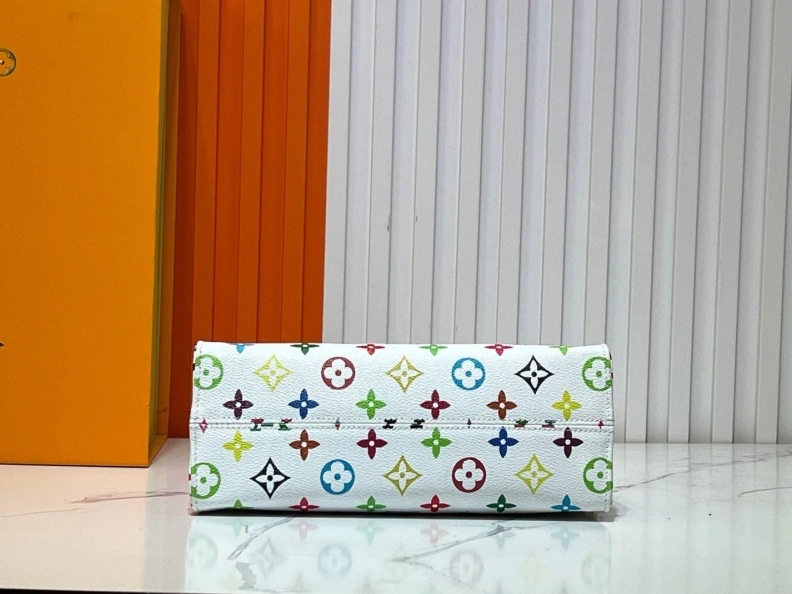 Minimalist LX Shopping Bags 23120
