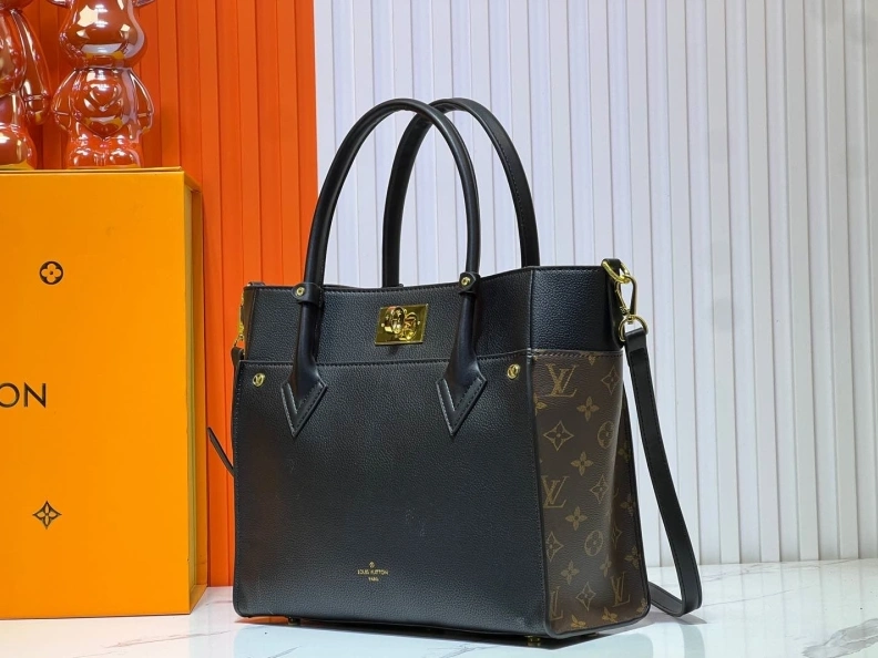 Affordable LX Shopping Bags 23114