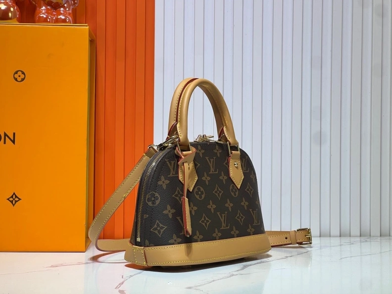 Breathable LX Top Handle Bags 22908