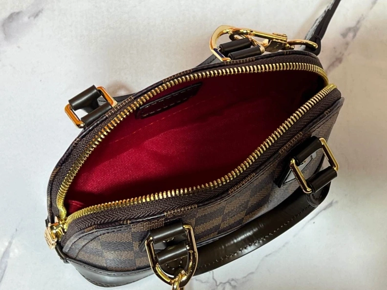 LX Top Handle Bags Timeless 22904