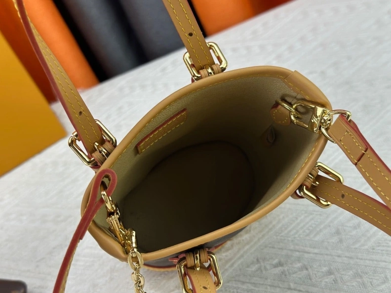 StreetReady LX Bucket Bags 23439