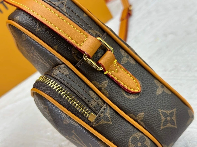 LX Satchel Bags Breathable 23282