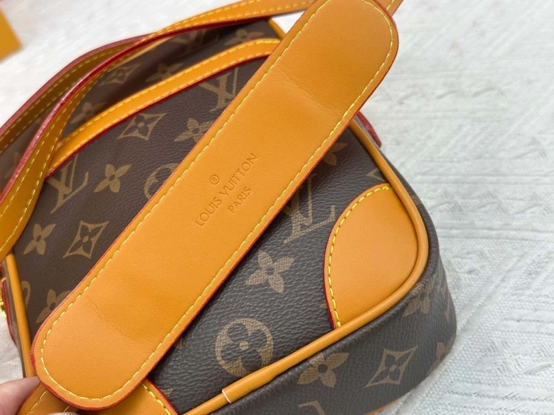 LX Satchel Bags EyeCatching 23269